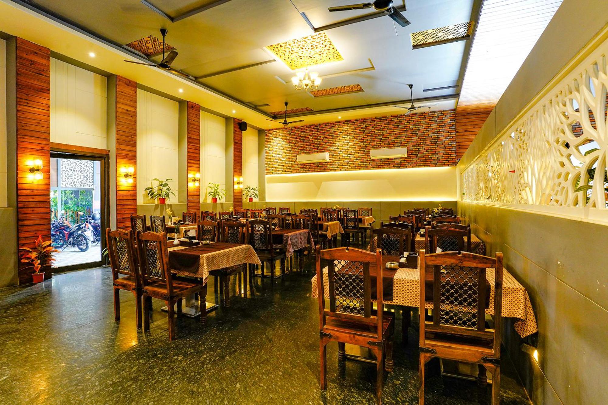 Fabhotel Prime Hangout - Narhe Yerandwane Exterior photo